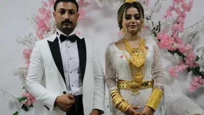 Bu paralar Van’daki aşiret düğününde toplandı; tam 15 milyon TL 2 Bu paralar Van’daki aşiret düğününde toplandı; tam 15 milyon TL