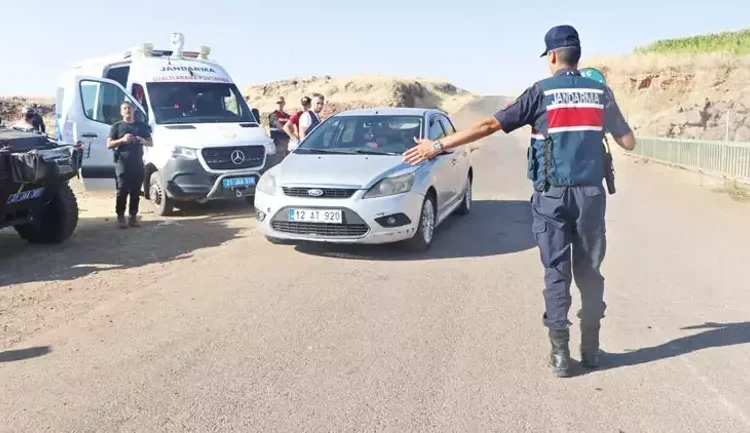 Anne, kardeş, aile bireyleri hepsi WhatsApp kayıtlarını silmiş 1 Anne, kardeş, aile bireyleri hepsi WhatsApp kayıtlarını silmiş