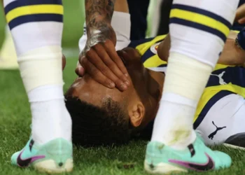 Fenerbahçe’de Jayden Oosterwolde sezonu kapattı