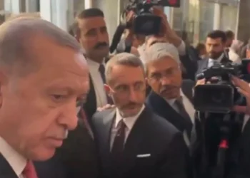 Erdoğan, gazetecinin sorusunu A Haber muhabirine cevaplattı: Rüya cevabı verdi