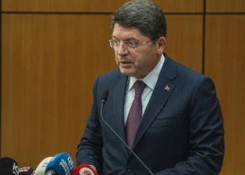 Bakan Tunç: 2 yılın altında ceza alanlar da cezaevine girecek