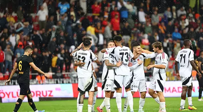 Beşiktaş, Kayseri deplasmanından mutlu döndü: 3-0 1 Beşiktaş, Kayseri deplasmanından mutlu döndü: 3-0