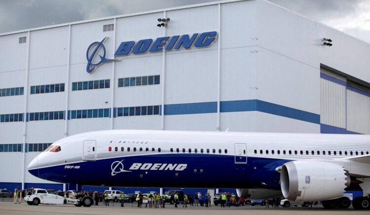 Skandalların odağındaki Boeing küçülmeye gidiyor