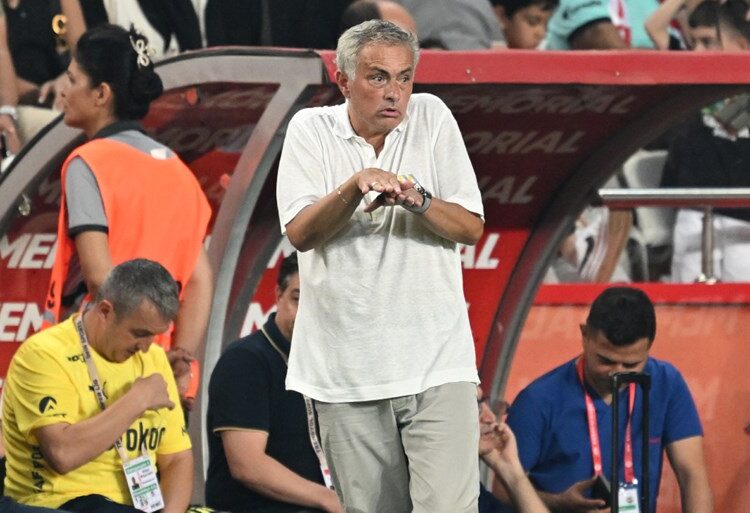 Elazığspor’dan sıradışı Jose Mourinho paylaşımı gündem oldu