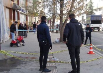 Maganda kurşunu akülü arabasıyla oynayan 6 yaşındaki çocuğu hayattan kopardı