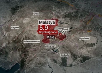 Malatya’da 5,9 büyüklüğünde deprem: Çevre illerden de hissedildi