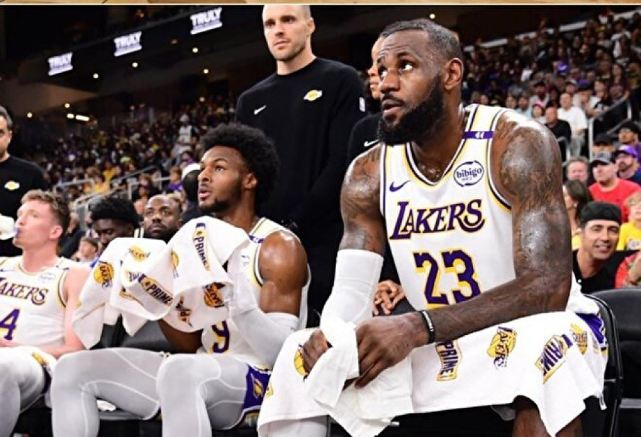 NBA tarihinde bir ilk: LeBron James, oğlu ile aynı takımda oynadı 3 NBA tarihinde bir ilk: LeBron James, oğlu ile aynı takımda oynadı