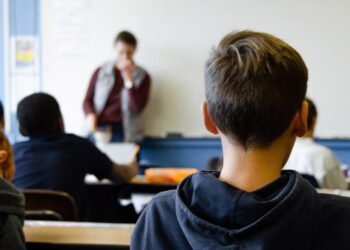 Liselerde eğitim gören 1 milyon öğrenci nereye kayboldu?