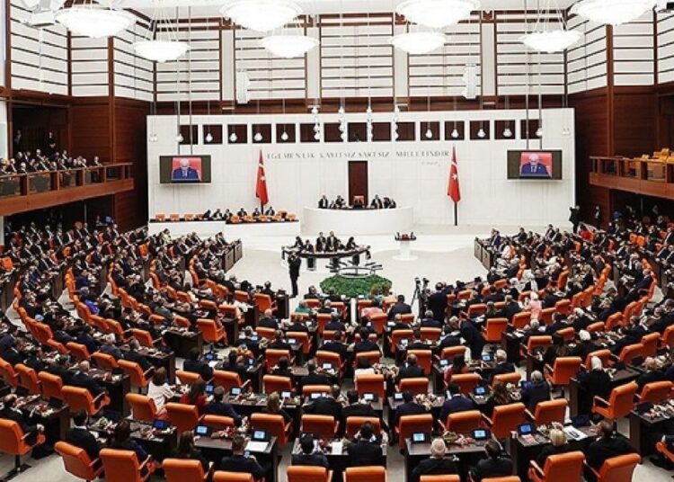 Etki ajanlığı ‘casusluk düzenlemesi’ olarak tekrar Meclis’te