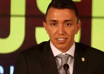 Galatasaray kalecisi Muslera kulüp satın aldı