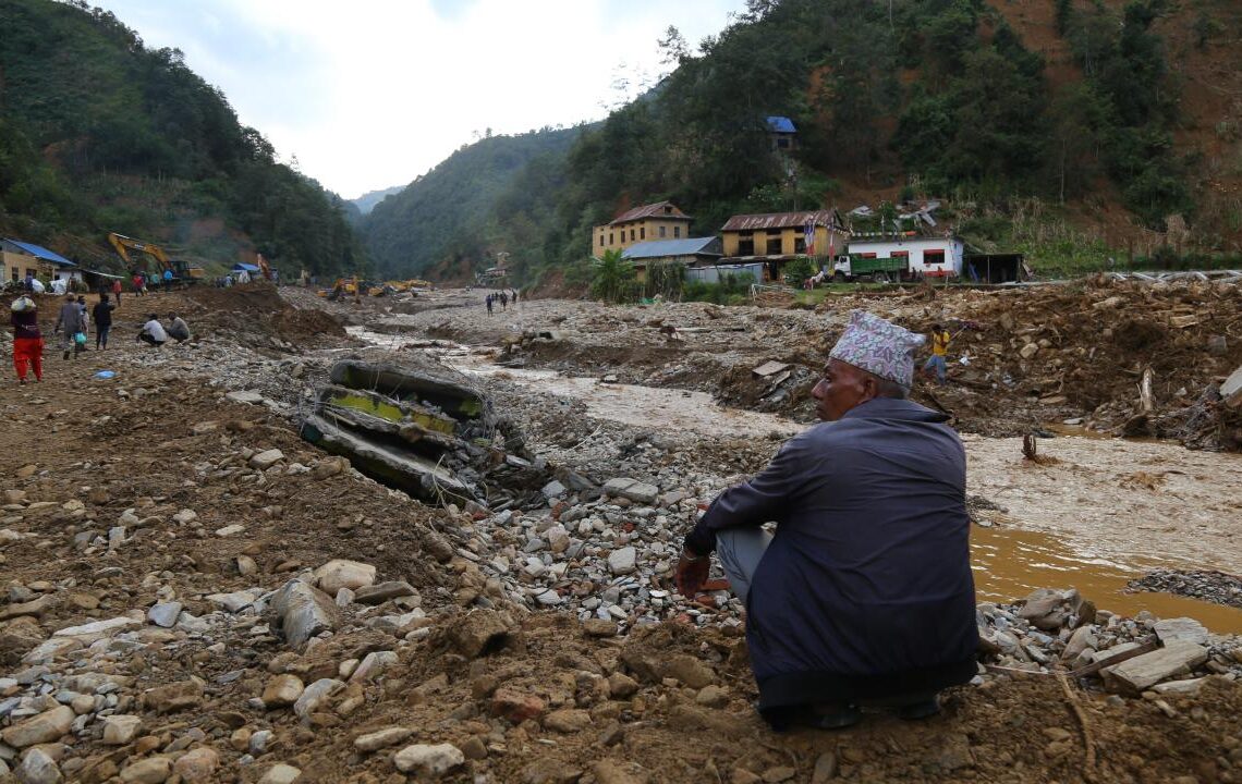 Nepal’de sel ve heyelanlarda ölenlerin sayısı 241’e yükseldi 1 Nepal’de sel ve heyelanlarda ölenlerin sayısı 241’e yükseldi