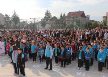 MEB, daha önce zorlaştırdığı açıköğretime geçişi kolaylaştırdı