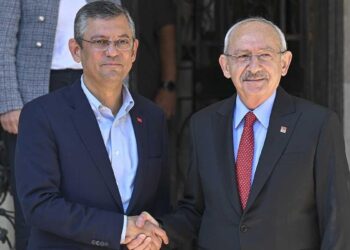 Özgür Özel’den Kılıçdaroğlu’na ‘ayağa kalkma’ yanıtı: Bir cümle inciticiydi