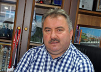 AK Parti Rize İl Başkanı’ndan Burger King açılışına katılan başkanlara destek