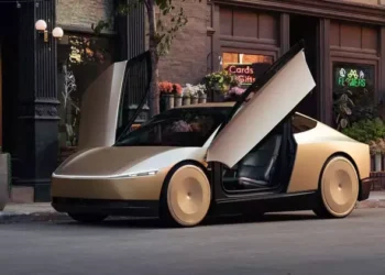 Elon Musk’tan yeni bir devrim: Robotaxi