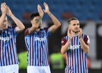 Trabzonspor 3 puana 90+1’de uzandı