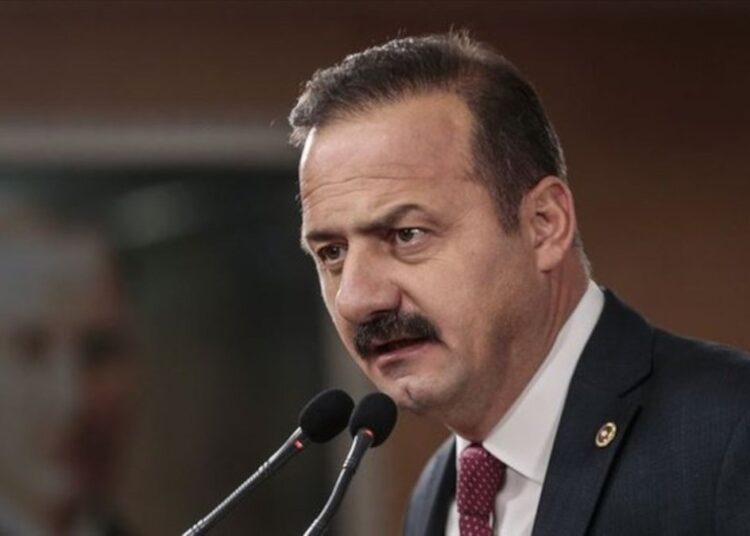 Yavuz Ağıralioğlu partisini kuruyor: Akşener'den hayırlı olsun mesajı 1 Yavuz Ağıralioğlu partisini kuruyor: Akşener’den hayırlı olsun mesajı