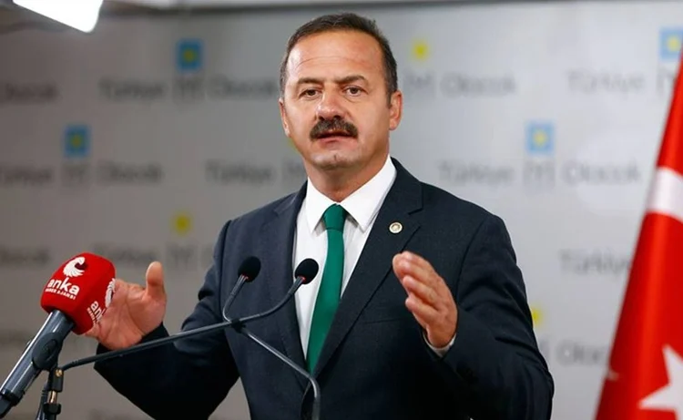 Yavuz Ağıralioğlu'nun partisinin ismi belli oldu 1 Yavuz Ağıralioğlu’nun partisinin ismi belli oldu
