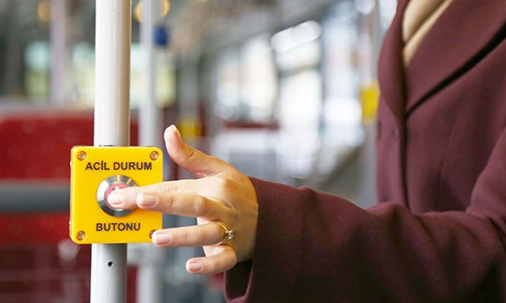 Taksi ve dolmuşlarda kamera ve acil durum butonu mecburiyeti geliyor 2 Taksi ve dolmuşlarda kamera ve acil durum butonu mecburiyeti geliyor