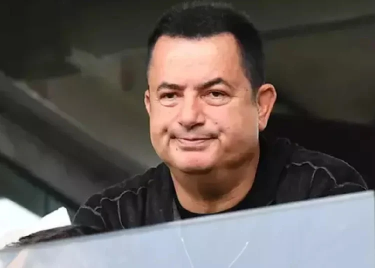 Acun Ilıcalı, Fenerbahçe yönetiminden ayrıldı 1 Fenerbahçe Asbaşkanı Acun Ilıcalı: Türkiye’deki her hakemle ilgili kaygım var