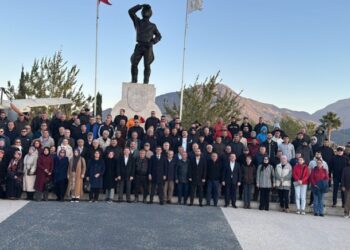 AK Parti Fethiye teşkilatı istifalarla sarsılıyor! 2 bin kişi partiden ayrıldı