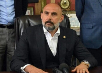 AK Partili eski vekile vize şoku! Sığınma başvurusu yaptığı gerekçesiyle reddedildi