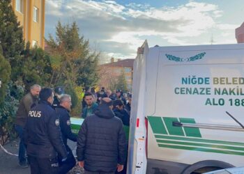 Niğde’de cinayet şüphesi: Apartman dairesinde iki ceset