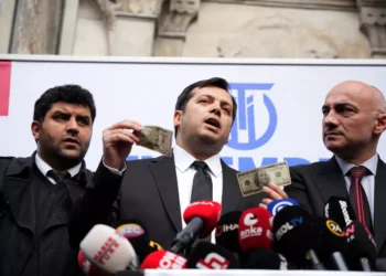 Döviz Büroları Başkanı: Piyasada bin dolar dahi sahte olarak yok!