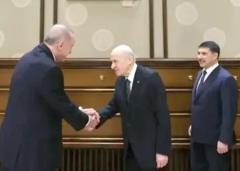 Hüsnü Yusuf Turabiç yazdı l ‘Öcalan açılımı’ cami avlusunda mı? 5 Hüsnü Yusuf Turabiç yazdı l ‘Öcalan açılımı’ cami avlusunda mı?