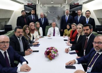 Erdoğan kayyımlara sahip çıktı, yenilerinin sinyalini verdi 1 Erdoğan kayyımlara sahip çıktı, yenilerinin sinyalini verdi