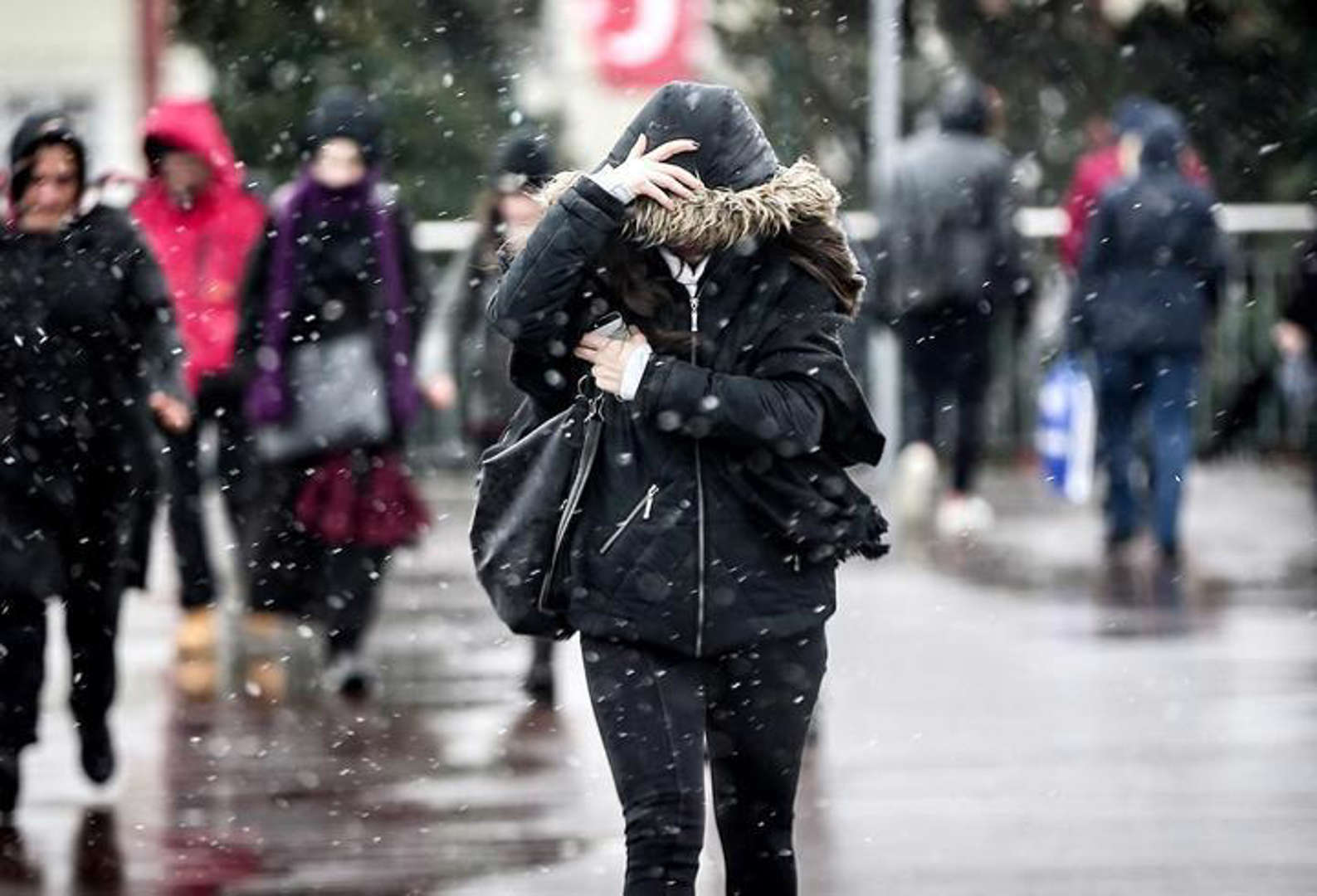 Hafta sonuna plan yapanlar dikkat! Pazar günü yağış var