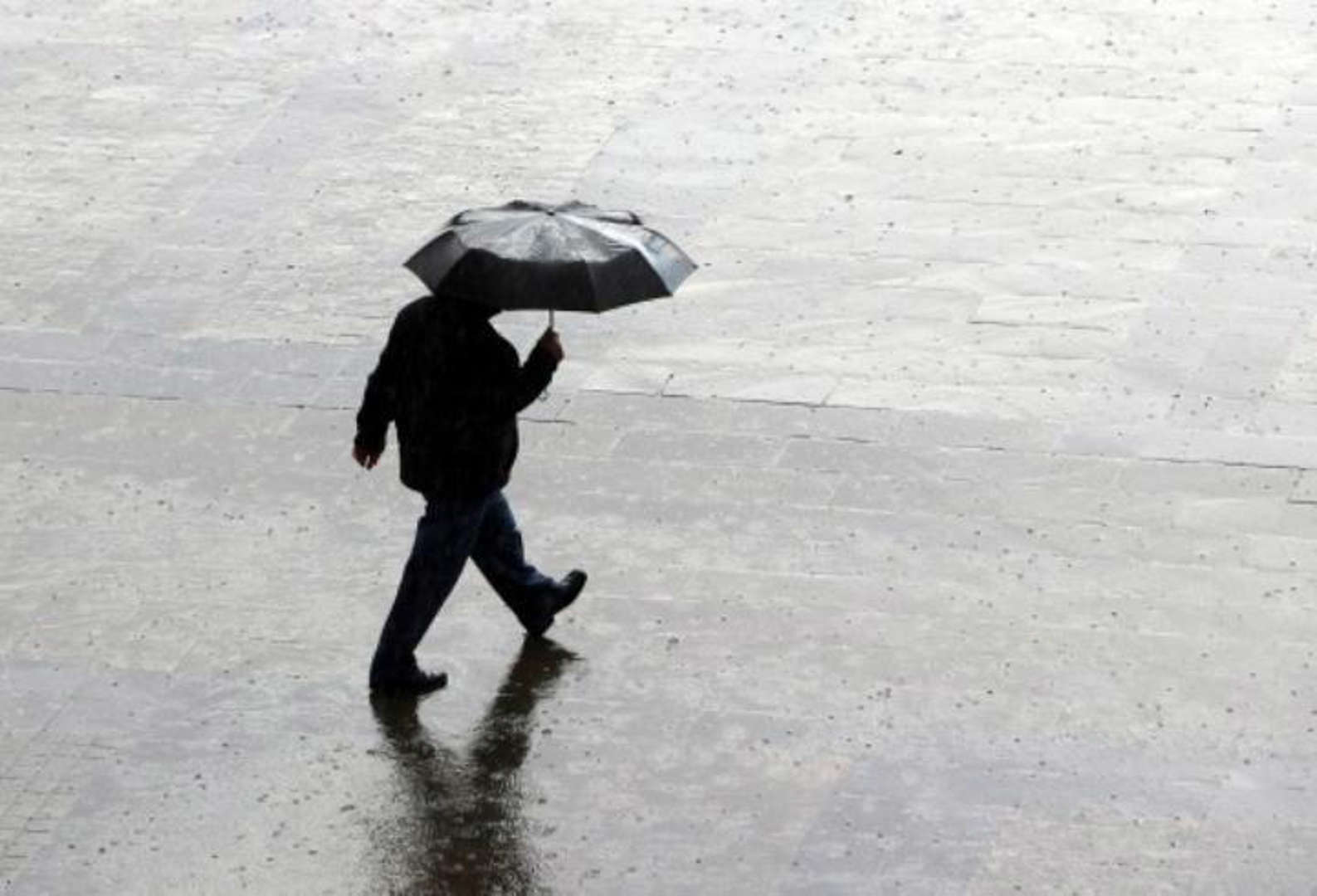 Hafta sonuna plan yapanlar dikkat! Pazar günü yağış var