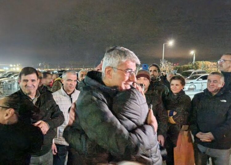 Şair İlhan Sami Çomak, 30 yıl 3 ay sonra özgür