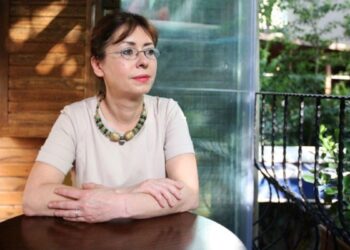 Sanatçı İlkay Akkaya’nın Bursa konseri yine yasaklandı