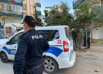 Antalya’da korkunç olay: 3 kardeş evde ölü bulundu