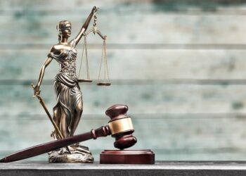 Kemal Albayrak yazdı l Devletin ve vatandaşın iffetini kim koruyacak?