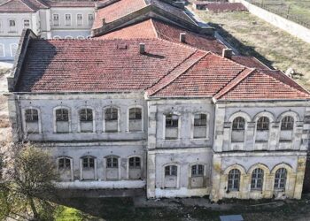Yakın zamana kadar cezaeviydi… Mahmudiye Kışlası kültür merkezi oluyor