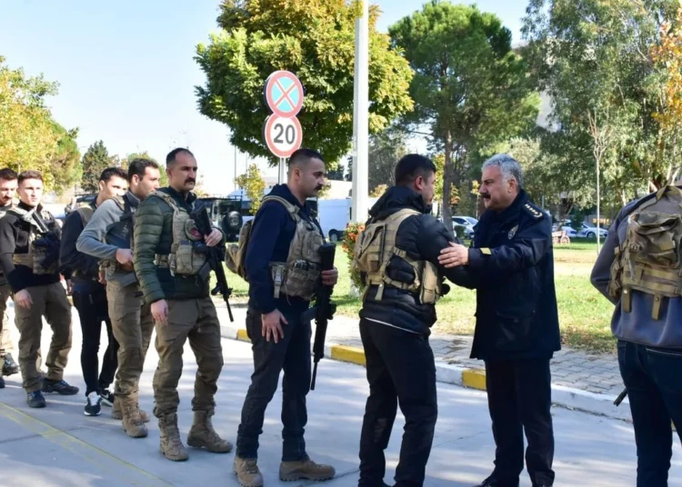 Özel Harekatçılar Afrin'e dualarla uğurlandı 1 Özel Harekatçılar Afrin’e dualarla uğurlandı