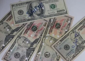 Bankalar da 50 ve 100 dolar alımını durdurdu! Konuşması gerekenler suspus