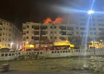 Dershane yandı, sahibi odasında ölü bulundu