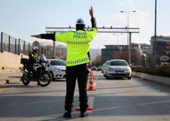 Yeni yılda trafik cezaları yüzde 50 zamlanıyor