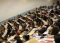 Üniversiteli öğrenci sayısı Avrupa ülkelerinin bile nüfusunu geçti