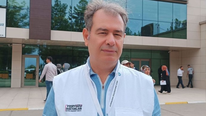 DEVA Partisi Belediye Başkanı adayıydı: Prof. Dr. Cenap Ekinci 'terör örgütü propagandası' iddiasıyla tutuklandı 1 DEVA Partisi Belediye Başkanı adayıydı: Prof. Dr. Cenap Ekinci ‘terör örgütü propagandası’ iddiasıyla tutuklandı