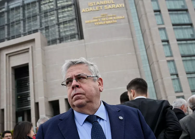 AP Türkiye Raportörü Amor: Türkiye’de hukuk devleti konusu tam bir felaket 1 AP raportörü: Türkiye’de demokrasi standartları felaket