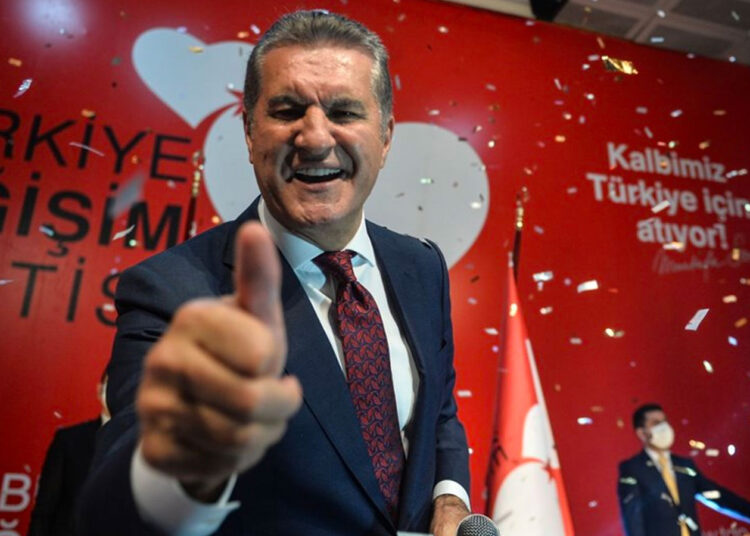 Mustafa Sarıgül ofsaytla mücadelesini sürdürüyor: Bu sefer Meclis'te çağrı yaptı 1 Mustafa Sarıgül ofsaytla mücadelesini sürdürüyor: Bu sefer Meclis’te çağrı yaptı