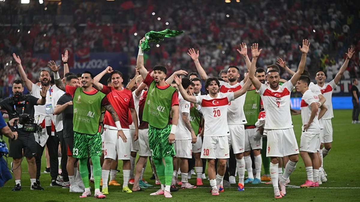 Türkiye'nin 2026 Dünya Kupası Elemeleri'ndeki rakipleri belli oldu! 4 Türkiye'nin 2026 Dünya Kupası Elemeleri'ndeki rakipleri belli oldu!