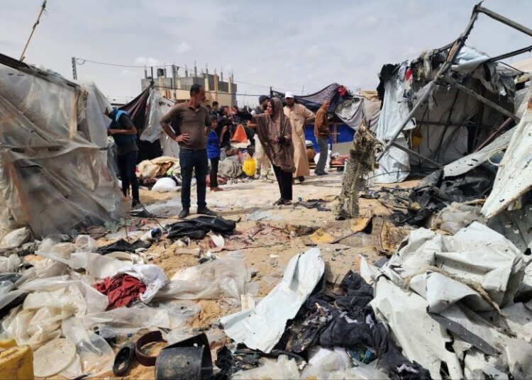 HRW: İsrail Gazze’deki sivillerin suya erişimini engelleyerek soykırım suçu işliyor