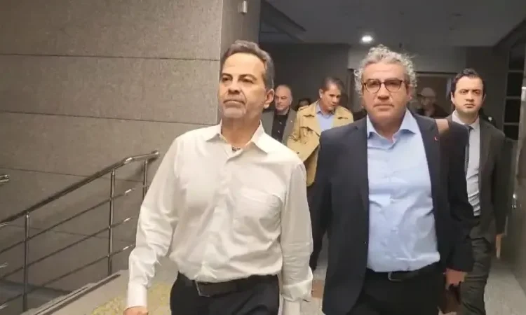 Nasuh Mahruki hakkındaki iddianame tamamlandı: Paylaşımından 36 dakika sonra gözaltı kararı verilmiş 1 Nasuh Mahruki hakkındaki iddianame tamamlandı: Paylaşımından 36 dakika sonra gözaltı kararı verilmiş