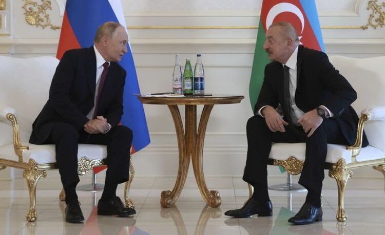 Putin, Rusya sahasında düşürülen Azerbaycan uçağı için Aliyev’den özür diledi
