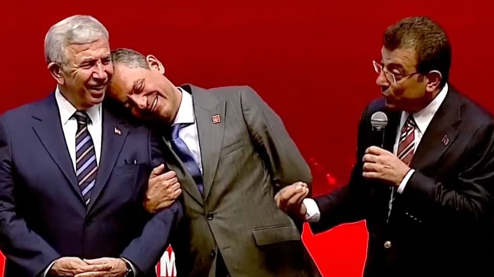 Son ankete göre Erdoğan’da yükseliş, Yavaş ve İmamoğlu'nda gerileme var 2 Son ankete göre Erdoğan’da yükseliş, Yavaş ve İmamoğlu'nda gerileme var